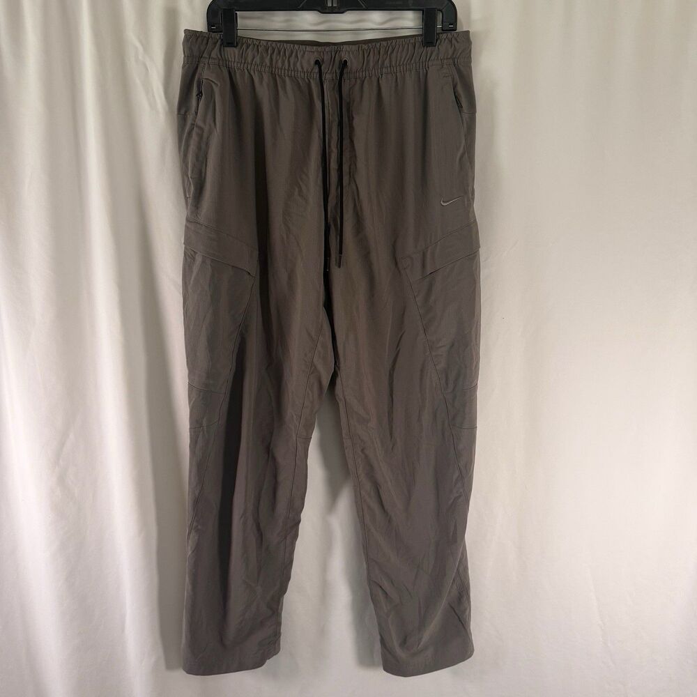 Nike Cargo Joggers Men's Large Green Drawstring Pull On Zip Pockets 28" Inseam
